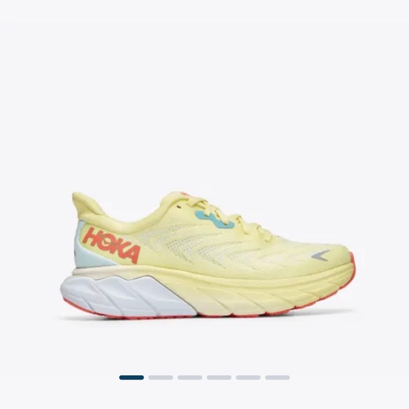 Hoka Shoes - SOLD-Women’s Hoka arahi 6